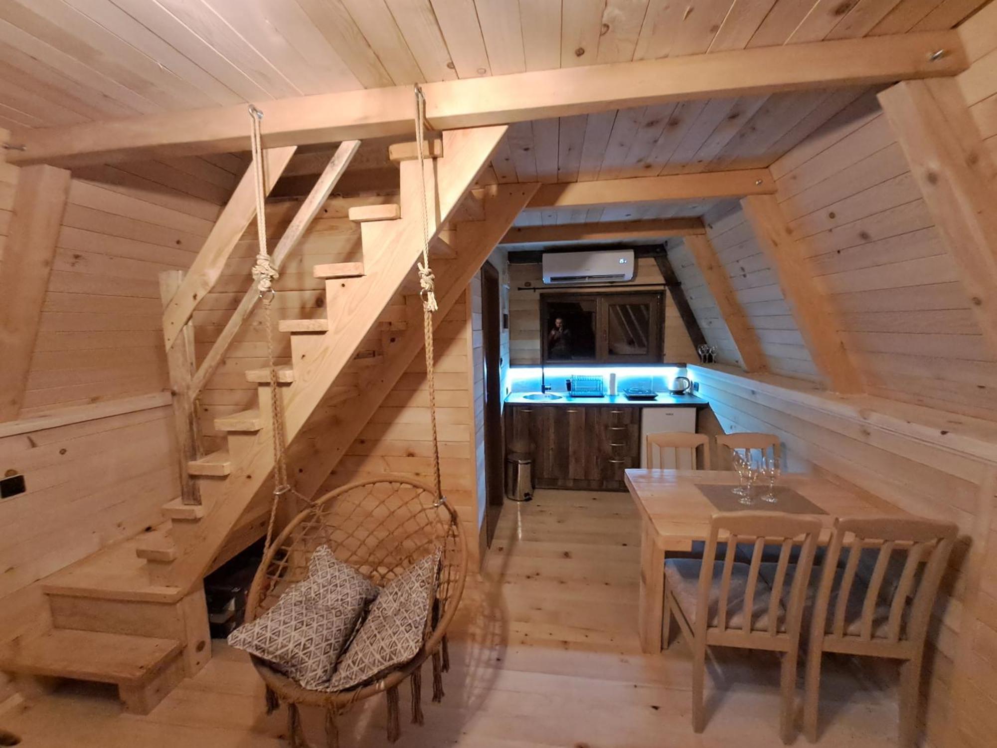Wooden Cottages Konak Savnik Extérieur photo
